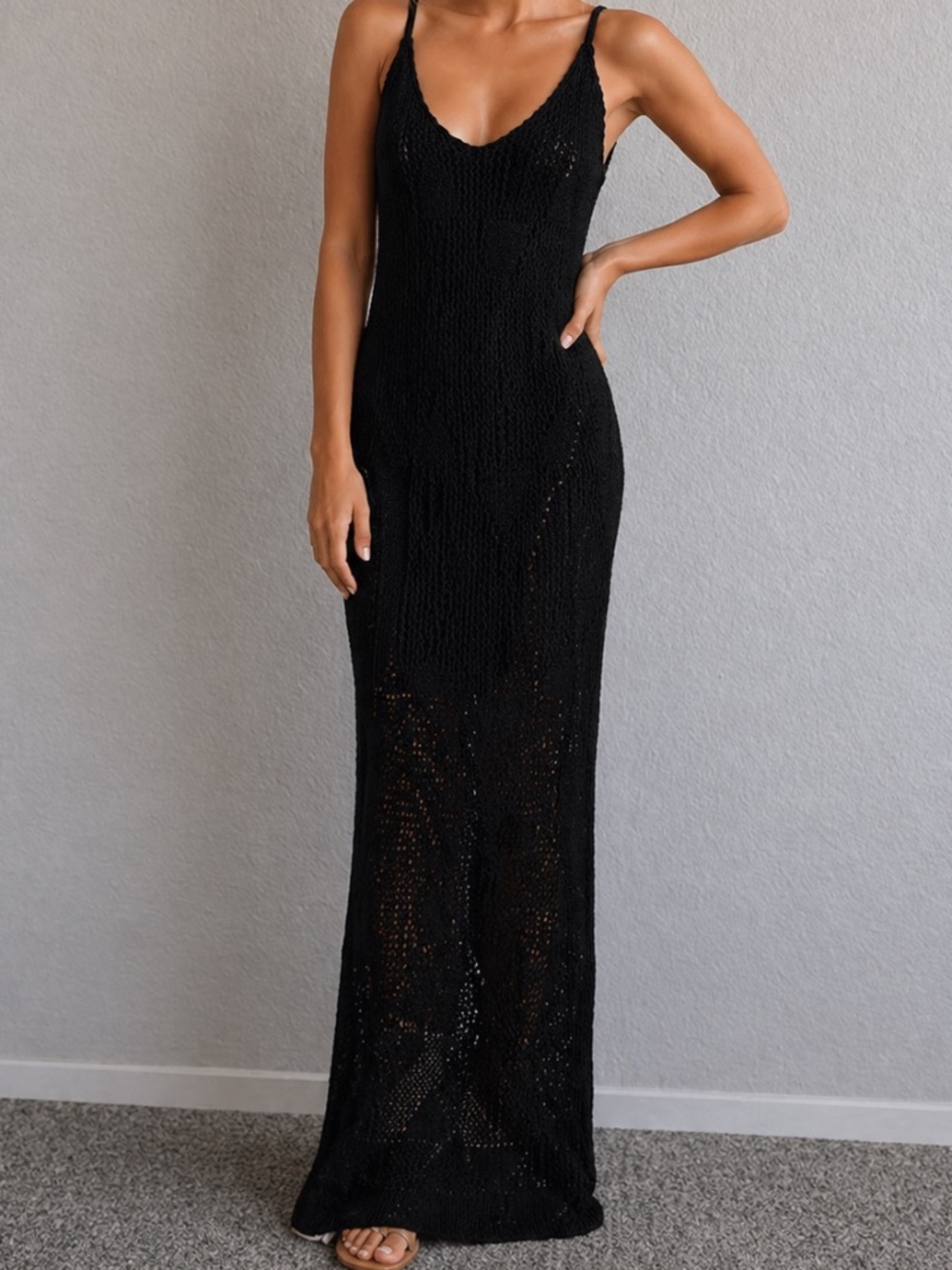 Black Sleeveless V-Neck Crochet Maxi Dress size Large